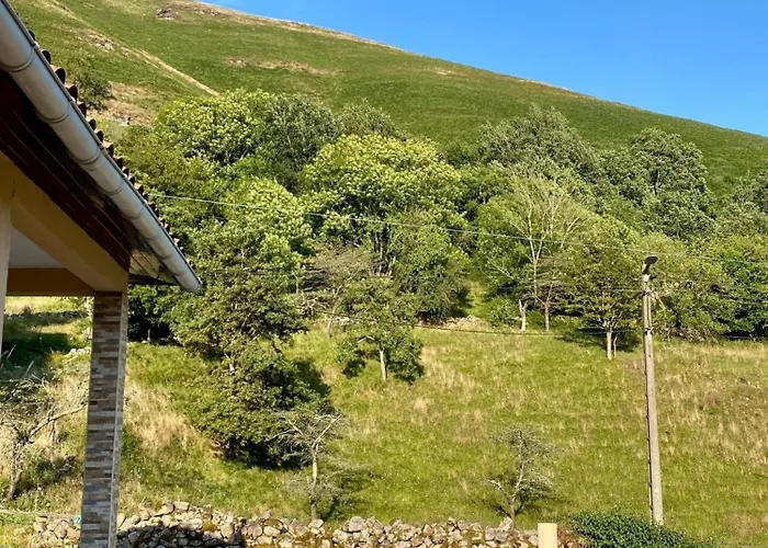 Susurros De Rio Holiday home Ocejo